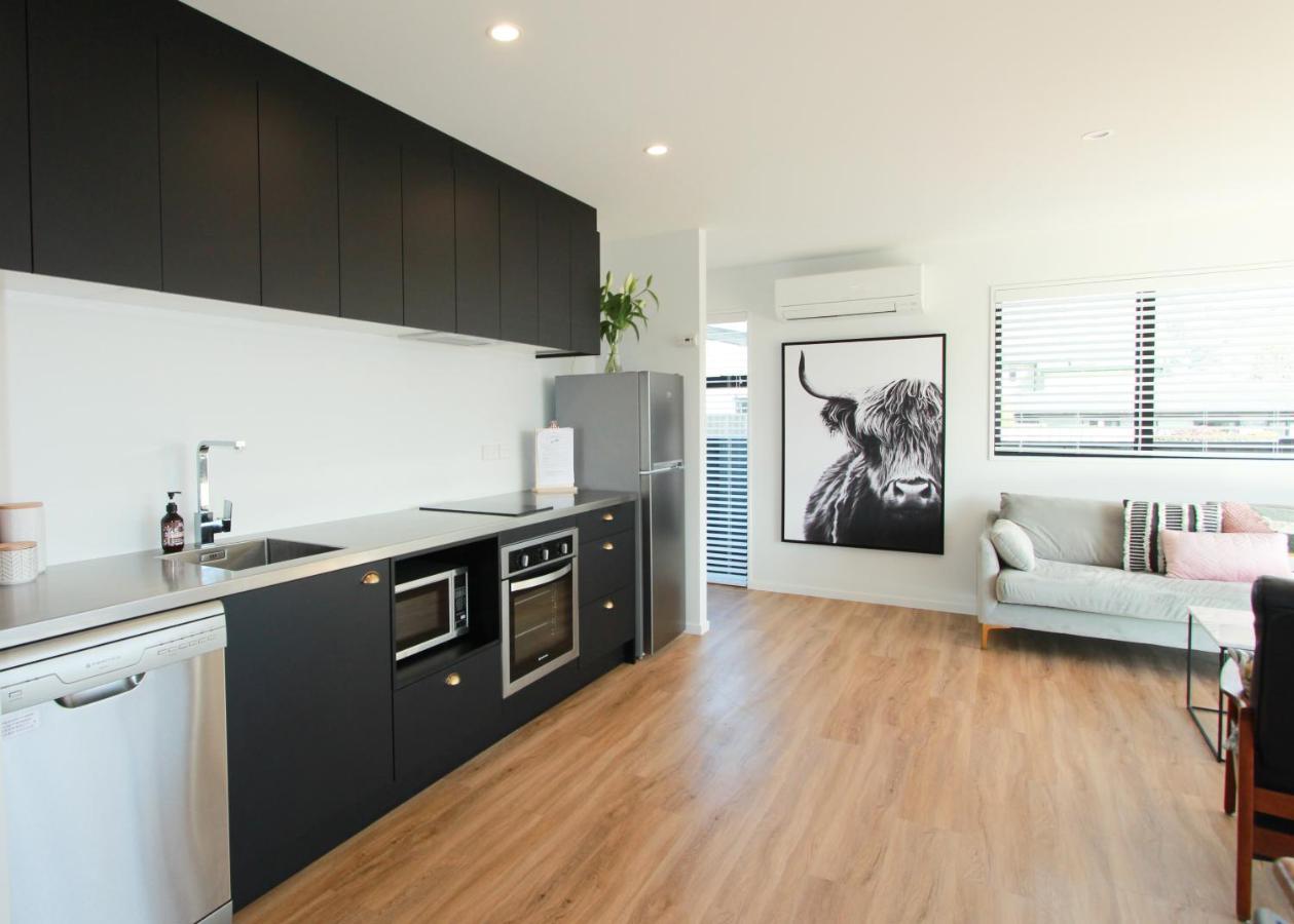3 - Sunny Brand New House Villa Wanaka Dış mekan fotoğraf